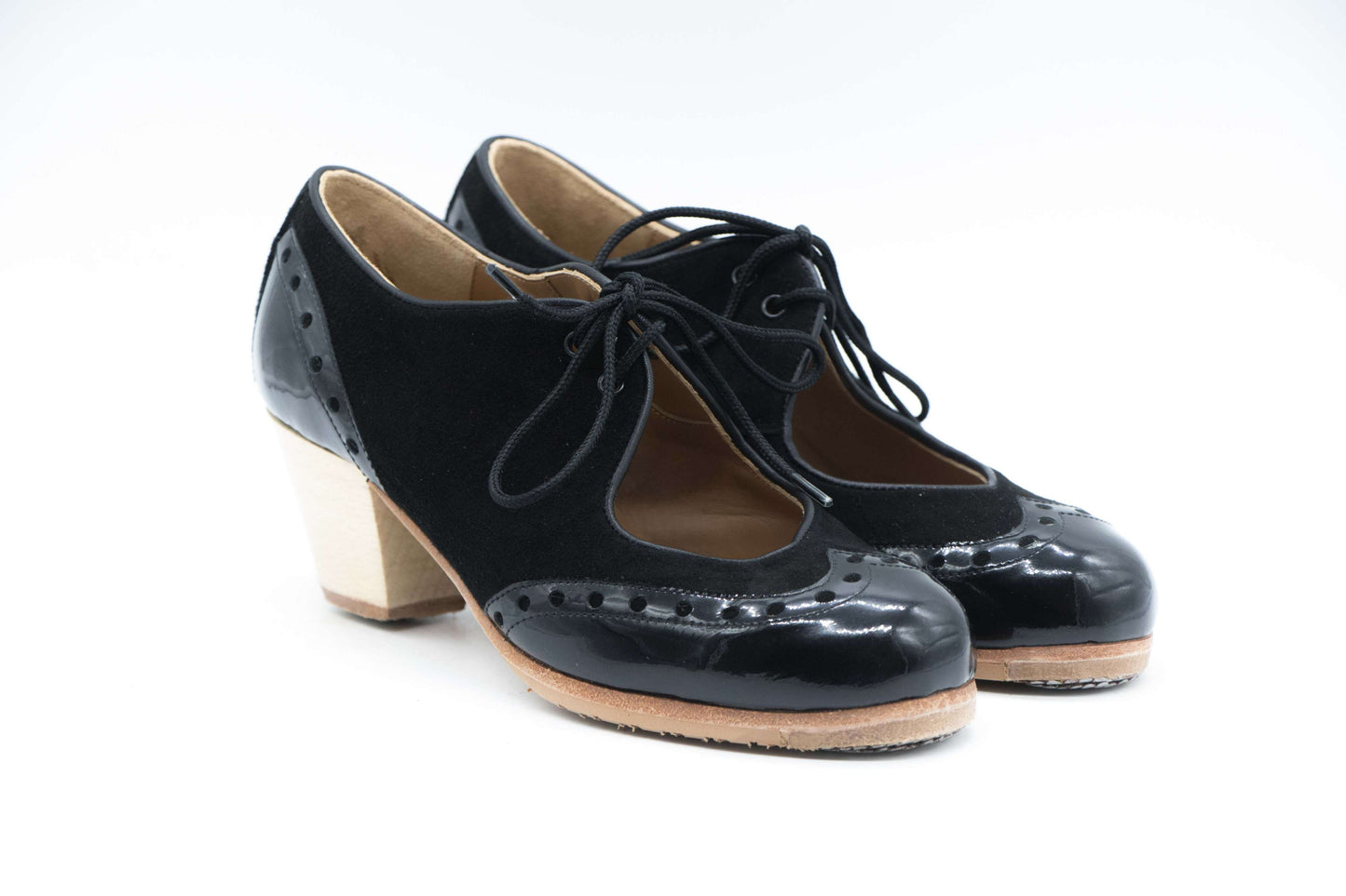 #0006 Mod. Martinete nº34AA. Doble Ancho. Zapatos Flamenco Profesional de Mujer